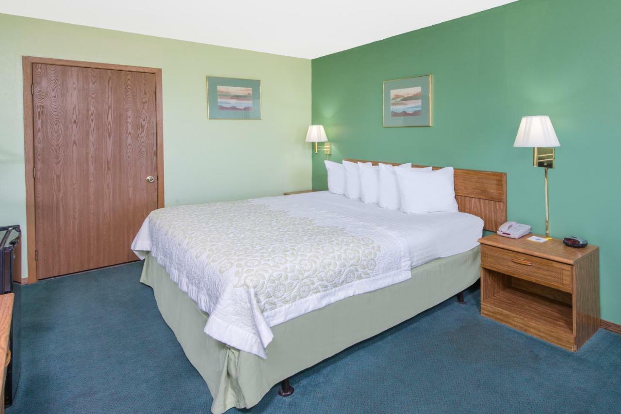 Days Inn By Wyndham Mountain Grove Eksteriør bilde
